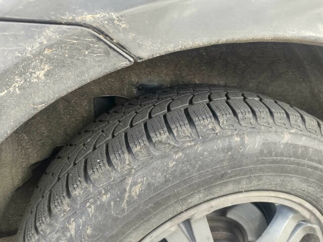 Черный Додж Джорни, объемом двигателя 2 л и пробегом 218 тыс. км за 14000 $, фото 9 на Automoto.ua