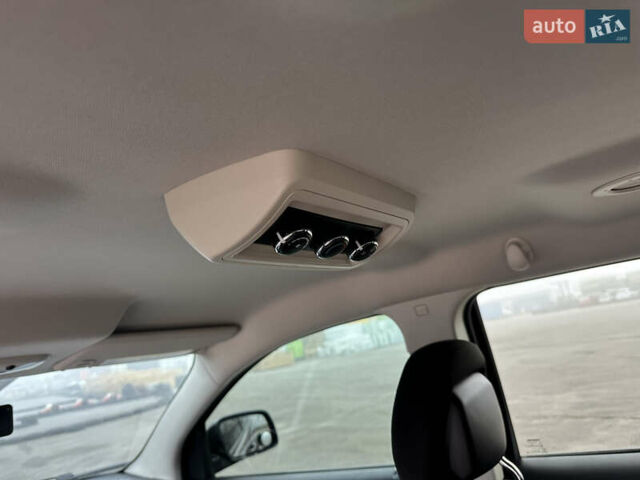 Черный Додж Джорни, объемом двигателя 3.6 л и пробегом 250 тыс. км за 10500 $, фото 27 на Automoto.ua