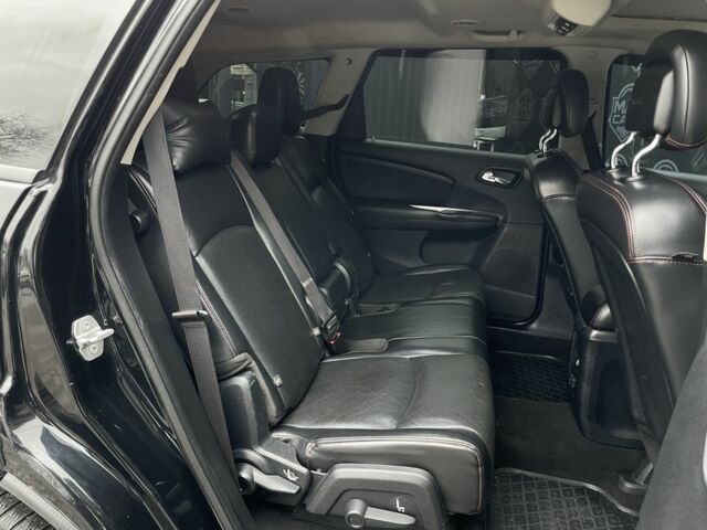 Черный Додж Джорни, объемом двигателя 3.6 л и пробегом 200 тыс. км за 9500 $, фото 10 на Automoto.ua