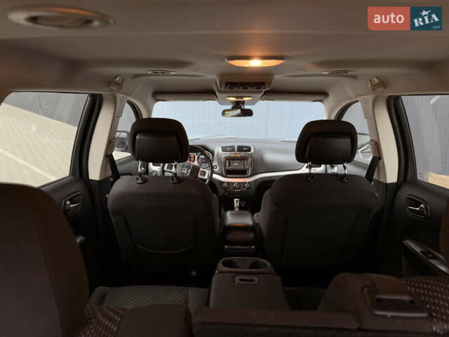 Черный Додж Джорни, объемом двигателя 2.36 л и пробегом 161 тыс. км за 9900 $, фото 75 на Automoto.ua