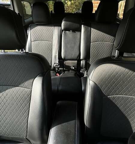 Черный Додж Джорни, объемом двигателя 3.6 л и пробегом 151 тыс. км за 12900 $, фото 10 на Automoto.ua