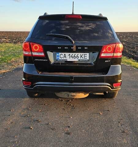 Черный Додж Джорни, объемом двигателя 2.4 л и пробегом 253 тыс. км за 11500 $, фото 6 на Automoto.ua
