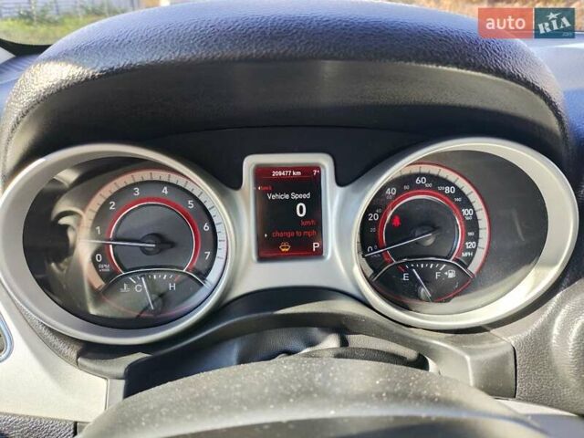 Додж Джорни 2015 в Киеве на Automoto.ua Черный Додж Джорни, объемом двигателя 2.36 л и пробегом 209 тыс. км за 10000 $, фото 10 на Automoto.ua