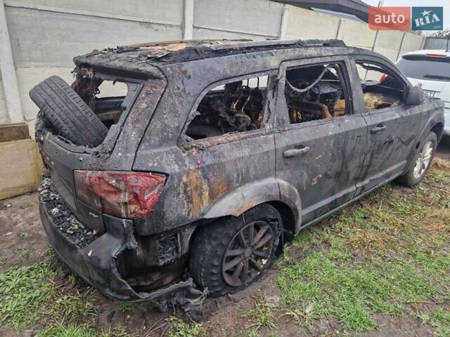 Чорний Додж Джорні, об'ємом двигуна 2.36 л та пробігом 150 тис. км за 3900 $, фото 5 на Automoto.ua