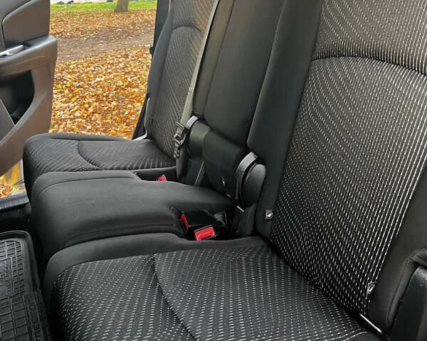 Черный Додж Джорни, объемом двигателя 2.36 л и пробегом 180 тыс. км за 11800 $, фото 20 на Automoto.ua