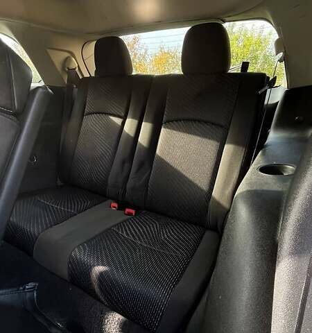 Черный Додж Джорни, объемом двигателя 3.6 л и пробегом 151 тыс. км за 12900 $, фото 4 на Automoto.ua