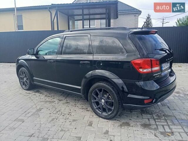 Додж Джорни 2015 в Черкассах на Automoto.ua Черный Додж Джорни, объемом двигателя 2.36 л и пробегом 199 тыс. км за 9900 $, фото 9 на Automoto.ua