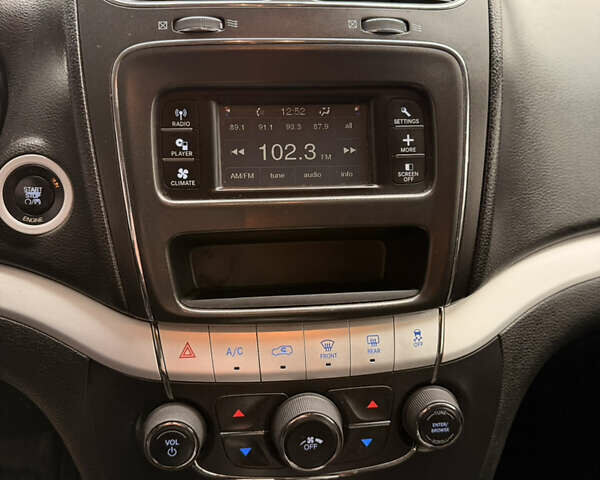 Черный Додж Джорни, объемом двигателя 2.36 л и пробегом 161 тыс. км за 9900 $, фото 65 на Automoto.ua