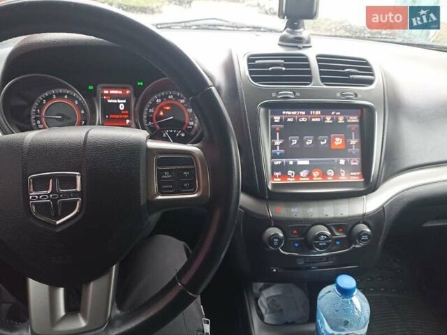 Чорний Додж Джорні, об'ємом двигуна 3.61 л та пробігом 266 тис. км за 11200 $, фото 17 на Automoto.ua