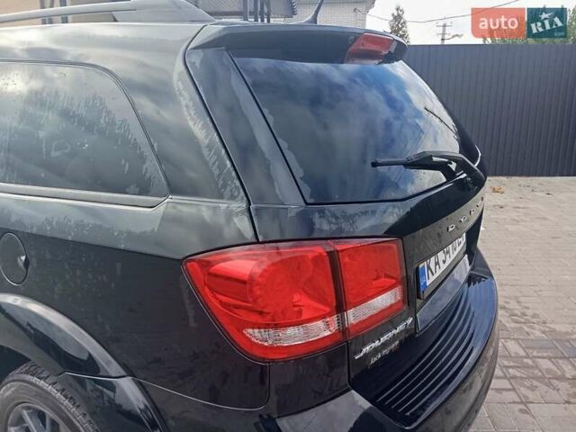 Додж Джорни 2015 в Черкассах на Automoto.ua Черный Додж Джорни, объемом двигателя 2.36 л и пробегом 199 тыс. км за 9900 $, фото 5 на Automoto.ua