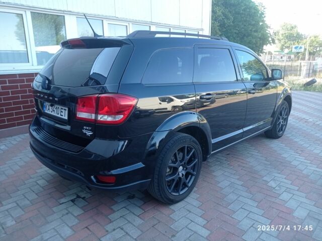 Черный Додж Джорни, объемом двигателя 2.4 л и пробегом 196 тыс. км за 9999 $, фото 1 на Automoto.ua