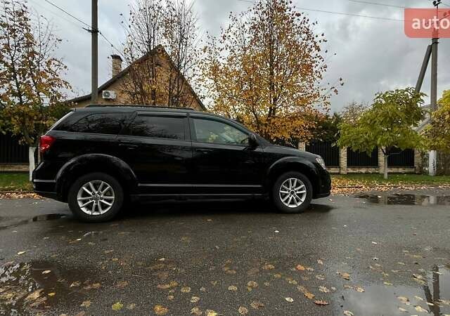 Черный Додж Джорни, объемом двигателя 3.6 л и пробегом 151 тыс. км за 12900 $, фото 2 на Automoto.ua