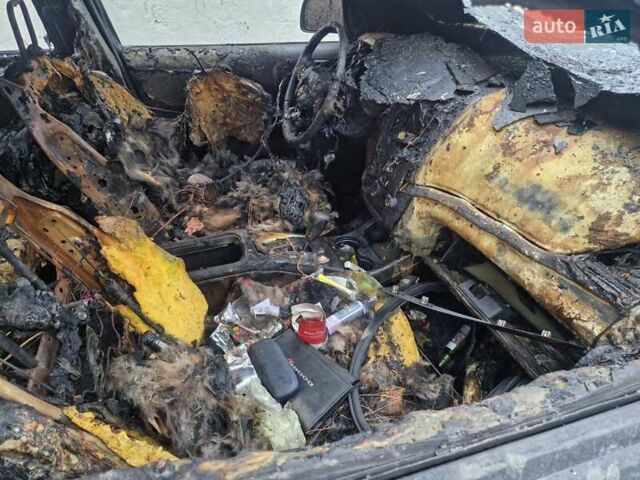 Чорний Додж Джорні, об'ємом двигуна 2.36 л та пробігом 150 тис. км за 3900 $, фото 4 на Automoto.ua