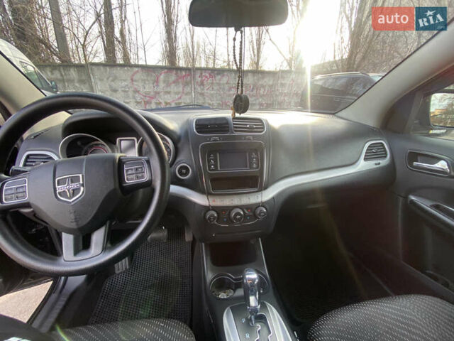 Чорний Додж Джорні, об'ємом двигуна 2.36 л та пробігом 172 тис. км за 10700 $, фото 17 на Automoto.ua