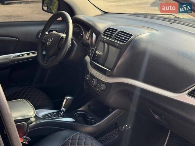 Чорний Додж Джорні, об'ємом двигуна 3.61 л та пробігом 227 тис. км за 10500 $, фото 35 на Automoto.ua