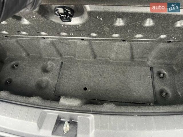 Черный Додж Джорни, объемом двигателя 2.4 л и пробегом 220 тыс. км за 11950 $, фото 7 на Automoto.ua