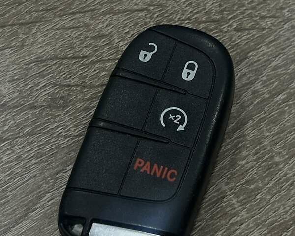 Черный Додж Джорни, объемом двигателя 2.4 л и пробегом 220 тыс. км за 11950 $, фото 11 на Automoto.ua