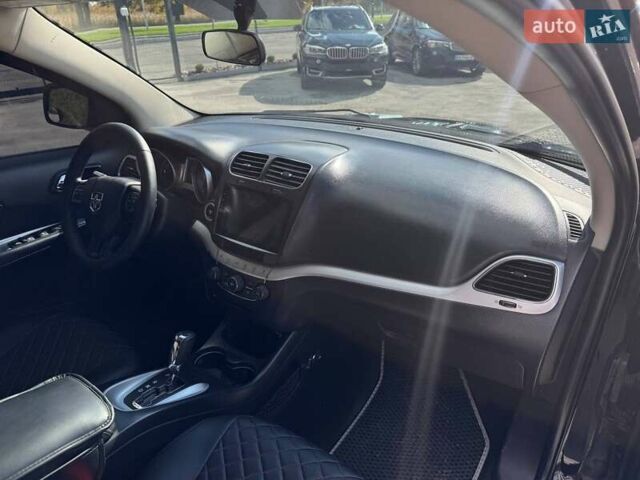 Чорний Додж Джорні, об'ємом двигуна 3.61 л та пробігом 227 тис. км за 10500 $, фото 38 на Automoto.ua
