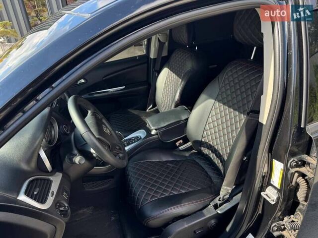 Чорний Додж Джорні, об'ємом двигуна 3.61 л та пробігом 227 тис. км за 10500 $, фото 22 на Automoto.ua