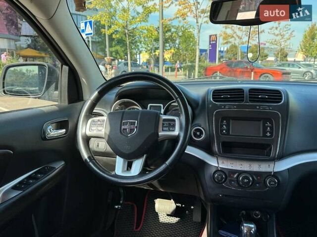 Чорний Додж Джорні, об'ємом двигуна 2.36 л та пробігом 148 тис. км за 8490 $, фото 11 на Automoto.ua