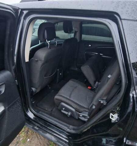 Чорний Додж Джорні, об'ємом двигуна 0 л та пробігом 200 тис. км за 7999 $, фото 5 на Automoto.ua