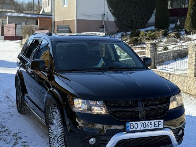 Черный Додж Джорни, объемом двигателя 2.4 л и пробегом 142 тыс. км за 11200 $, фото 2 на Automoto.ua
