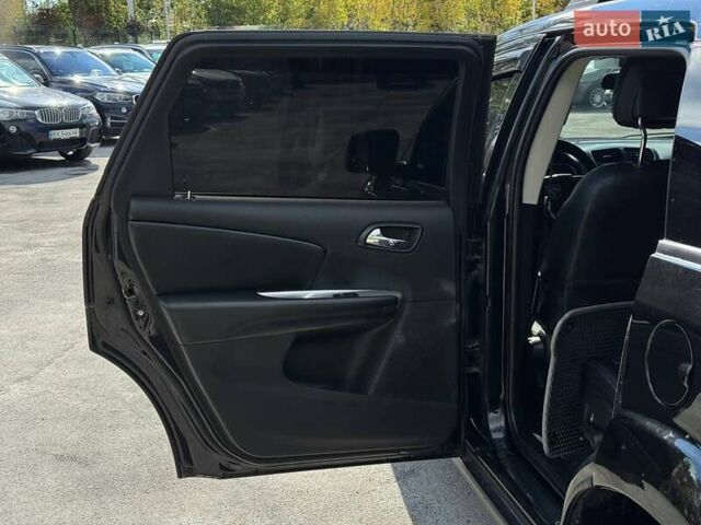 Чорний Додж Джорні, об'ємом двигуна 3.61 л та пробігом 227 тис. км за 10500 $, фото 26 на Automoto.ua