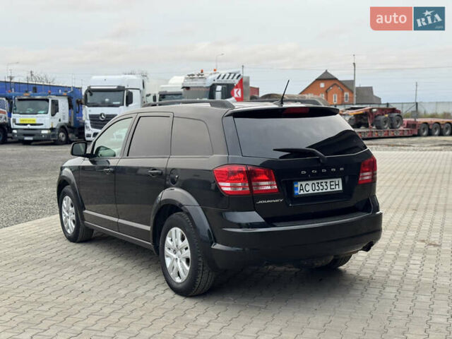 Чорний Додж Джорні, об'ємом двигуна 2.36 л та пробігом 198 тис. км за 8500 $, фото 4 на Automoto.ua