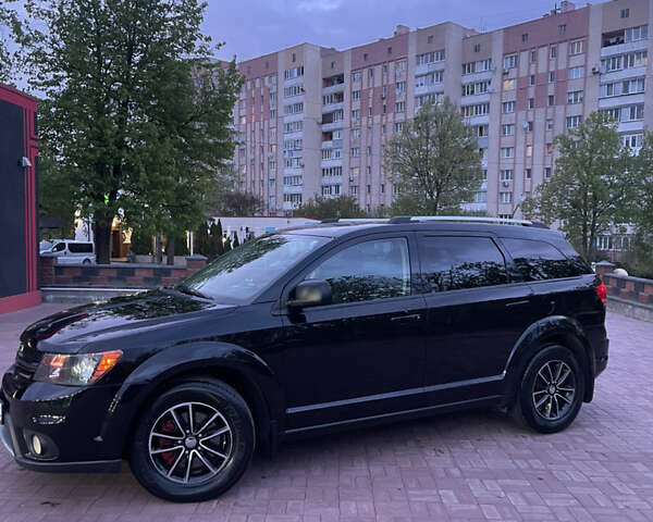 Черный Додж Джорни, объемом двигателя 2.36 л и пробегом 151 тыс. км за 12799 $, фото 6 на Automoto.ua