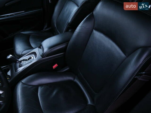 Черный Додж Джорни, объемом двигателя 2.4 л и пробегом 220 тыс. км за 11950 $, фото 15 на Automoto.ua