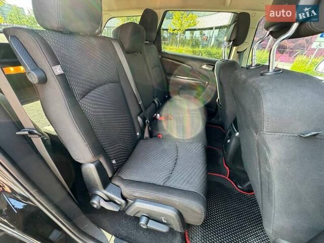 Чорний Додж Джорні, об'ємом двигуна 2.36 л та пробігом 148 тис. км за 8490 $, фото 8 на Automoto.ua