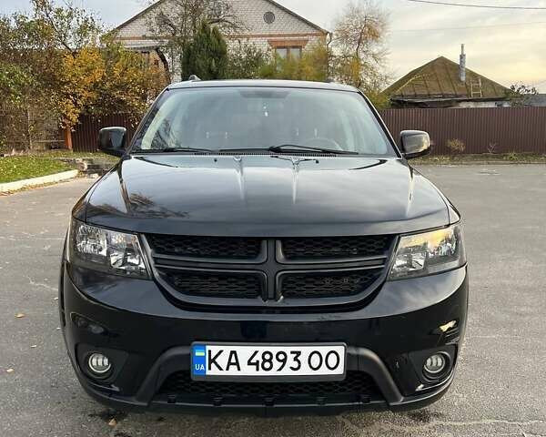 Черный Додж Джорни, объемом двигателя 3.6 л и пробегом 206 тыс. км за 13800 $, фото 1 на Automoto.ua