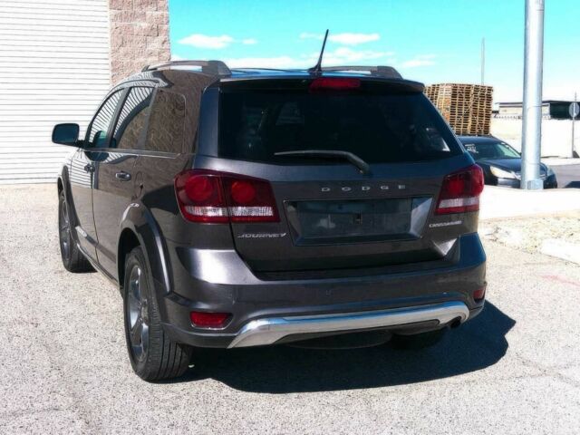 Черный Додж Джорни, объемом двигателя 2.4 л и пробегом 52 тыс. км за 7300 $, фото 5 на Automoto.ua