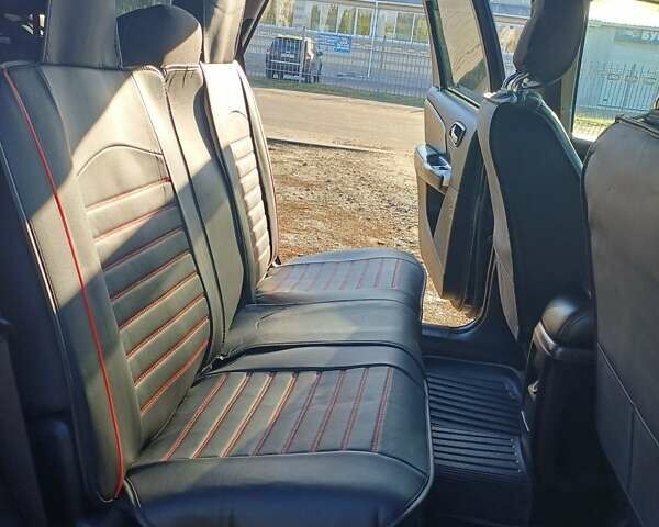 Черный Додж Джорни, объемом двигателя 3.6 л и пробегом 191 тыс. км за 14000 $, фото 9 на Automoto.ua