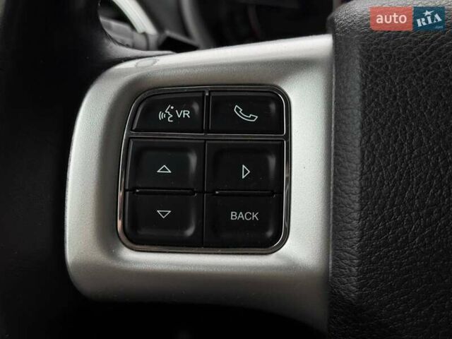 Чорний Додж Джорні, об'ємом двигуна 2.4 л та пробігом 130 тис. км за 11500 $, фото 33 на Automoto.ua