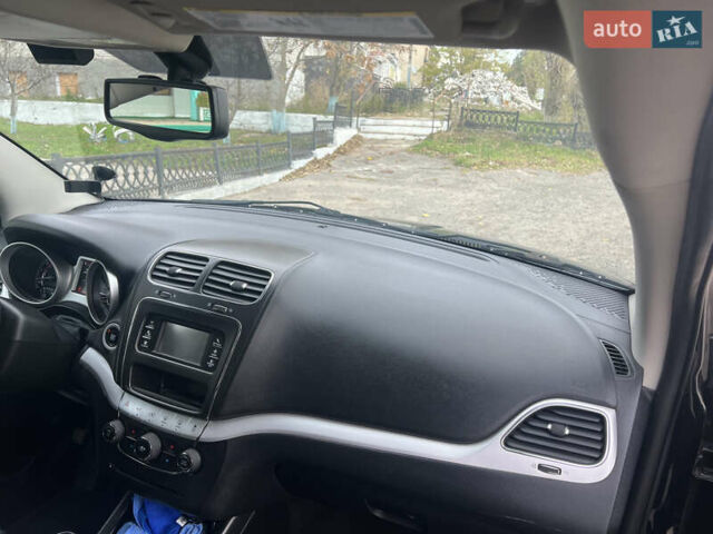 Черный Додж Джорни, объемом двигателя 2.36 л и пробегом 188 тыс. км за 10000 $, фото 11 на Automoto.ua