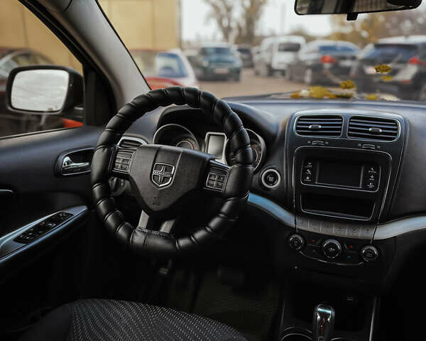 Чорний Додж Джорні, об'ємом двигуна 2.4 л та пробігом 120 тис. км за 11500 $, фото 10 на Automoto.ua