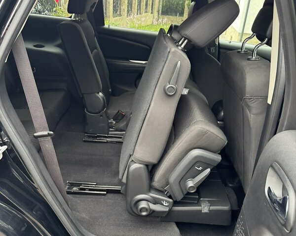 Черный Додж Джорни, объемом двигателя 3.6 л и пробегом 101 тыс. км за 12000 $, фото 14 на Automoto.ua