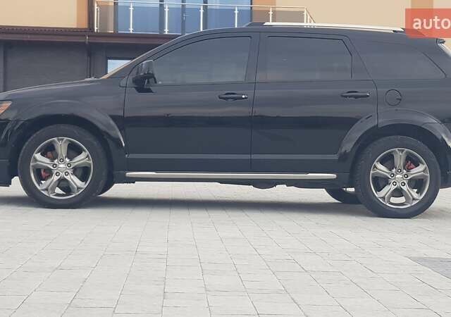 Черный Додж Джорни, объемом двигателя 3.6 л и пробегом 223 тыс. км за 16500 $, фото 5 на Automoto.ua