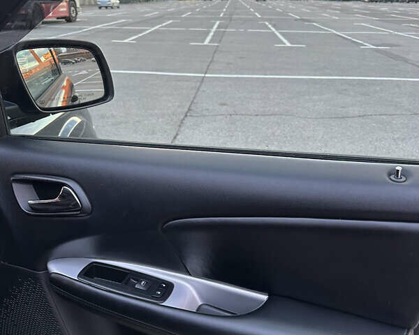 Черный Додж Джорни, объемом двигателя 2.36 л и пробегом 280 тыс. км за 11950 $, фото 12 на Automoto.ua