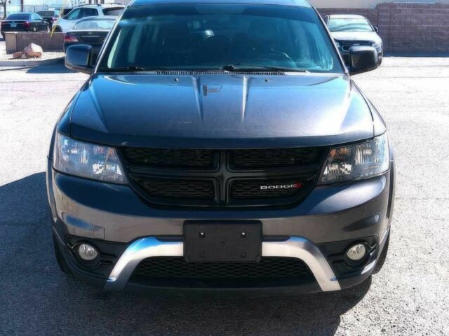 Черный Додж Джорни, объемом двигателя 2.4 л и пробегом 52 тыс. км за 7300 $, фото 1 на Automoto.ua