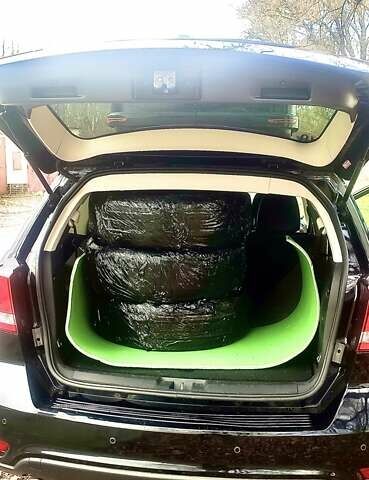 Чорний Додж Джорні, об'ємом двигуна 3.61 л та пробігом 123 тис. км за 14200 $, фото 4 на Automoto.ua