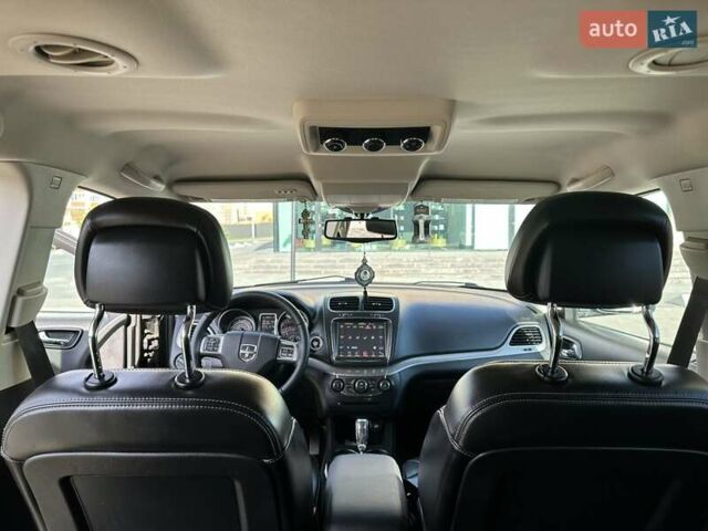 Черный Додж Джорни, объемом двигателя 2.36 л и пробегом 197 тыс. км за 13500 $, фото 19 на Automoto.ua