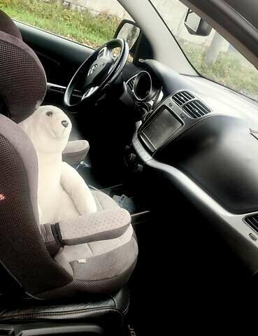 Чорний Додж Джорні, об'ємом двигуна 3.61 л та пробігом 123 тис. км за 14200 $, фото 15 на Automoto.ua