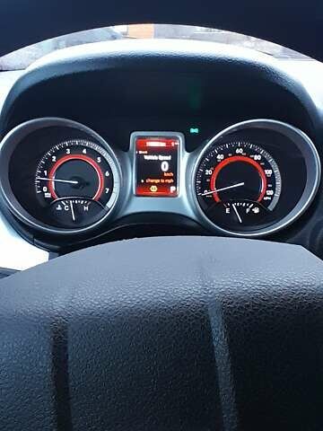 Черный Додж Джорни, объемом двигателя 2.36 л и пробегом 116 тыс. км за 14000 $, фото 3 на Automoto.ua