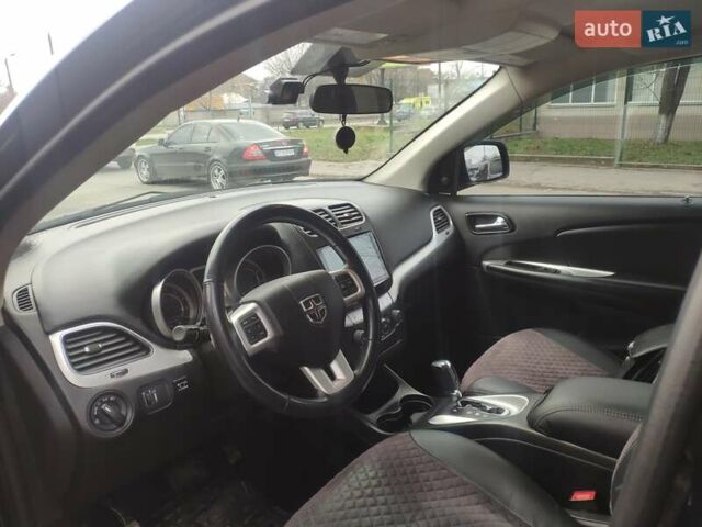 Черный Додж Джорни, объемом двигателя 2.36 л и пробегом 69 тыс. км за 12700 $, фото 9 на Automoto.ua