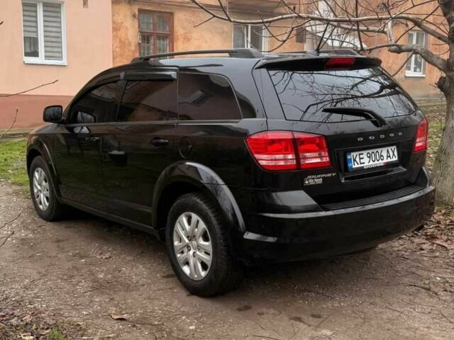 Черный Додж Джорни, объемом двигателя 2.4 л и пробегом 186 тыс. км за 13400 $, фото 2 на Automoto.ua