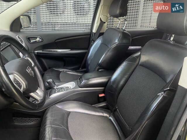 Черный Додж Джорни, объемом двигателя 3.6 л и пробегом 161 тыс. км за 14950 $, фото 16 на Automoto.ua