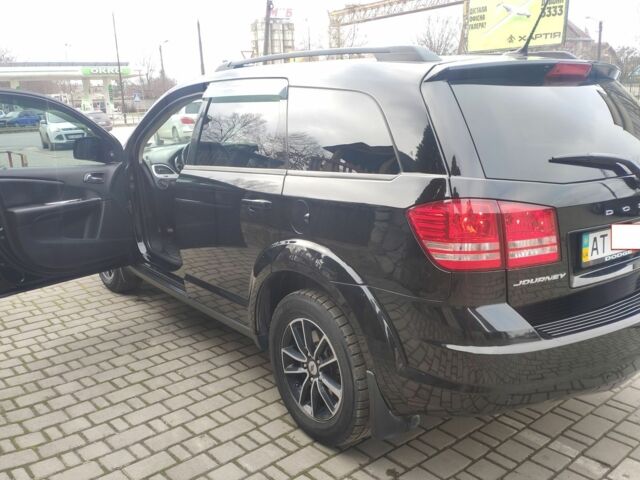 Черный Додж Джорни, объемом двигателя 0 л и пробегом 69 тыс. км за 12700 $, фото 8 на Automoto.ua