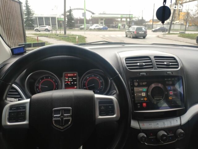 Черный Додж Джорни, объемом двигателя 0 л и пробегом 69 тыс. км за 12700 $, фото 12 на Automoto.ua